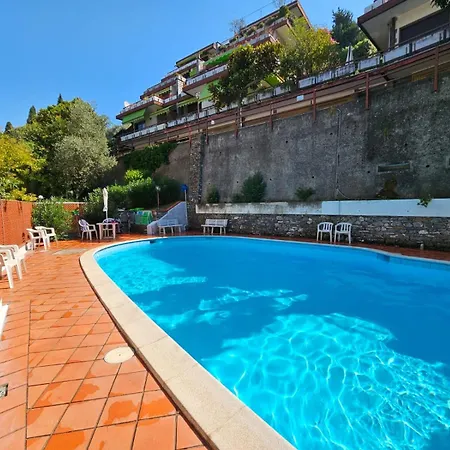 Private Parking And Pool - Mediterranean Horizon Ml דירה