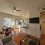 Private Parking And Pool - Mediterranean Horizon Ml *